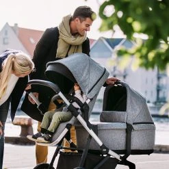 Thule Sleek Sibling Seat, Geschwistersitz Midnight Black -Chicco shop thule sleek sibling seat geschwistersitz midnight black 1